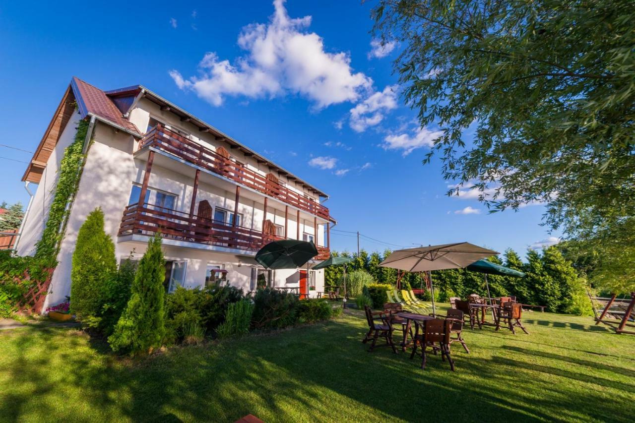 Apartamenty I Pokoje Seeblick Mikołajki Buitenkant foto